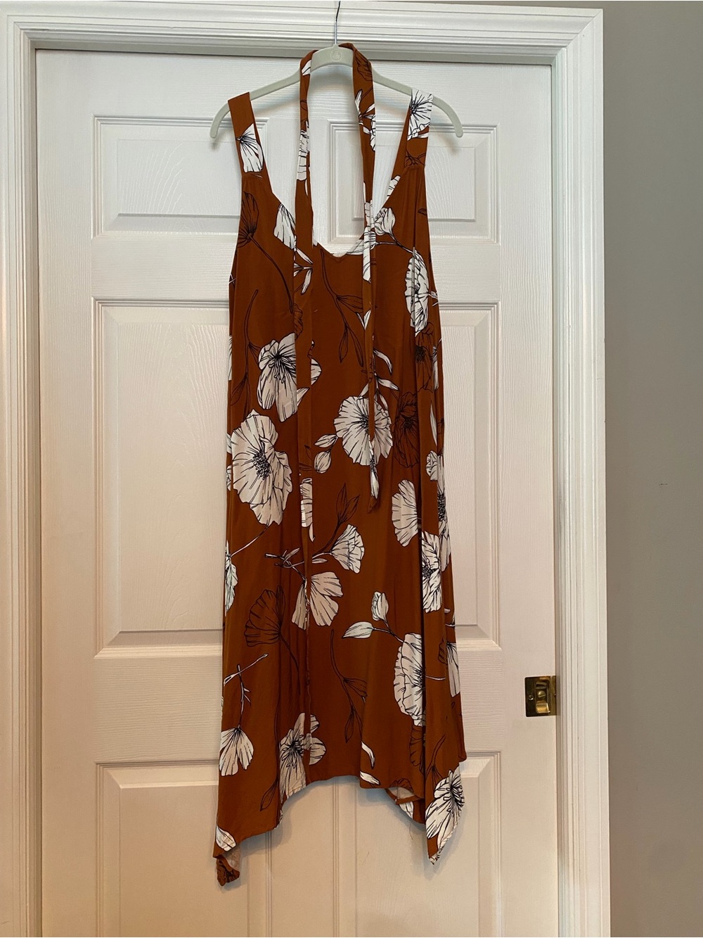 Ava & Viv Rust and White Floral Sleeveless Dress